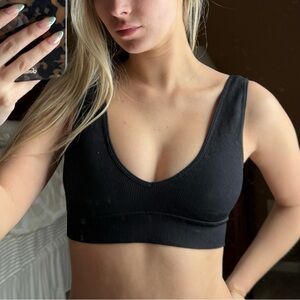 Elegant Black Women's Ribbed Bralette